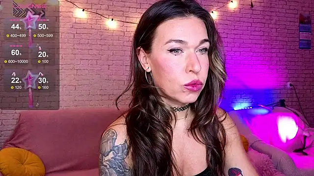 ReginaFoXXXy online show from 9, 9, 2025
