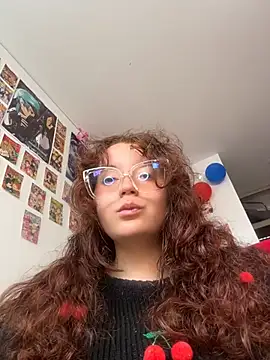 Snapshot of Sharon_Black chatting on 15, 7, 2026 Sharon Black online show from 15, 7, 2026