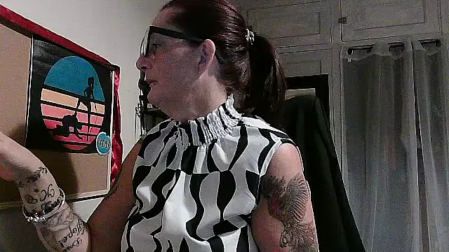 Mistress-Ivy51 online show from 11, 11, 2025