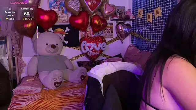 PixelKitty  online show from 4, 2, 2026