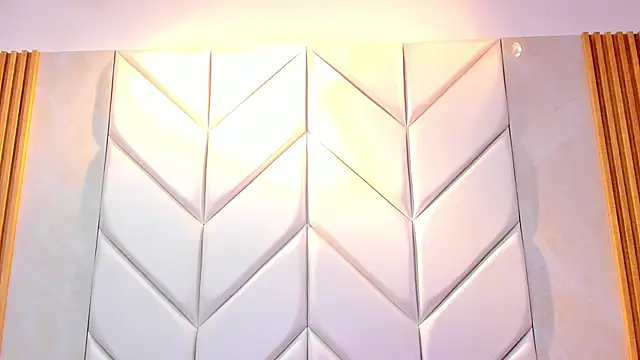 Snapshot of BarbieMonet chatting on 17, 11, 2025 BarbieMonet online show from 17, 11, 2025