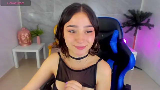 Snapshot of venuss09_s chatting on 30, 10, 2025 venuss09 s online show from 30, 10, 2025