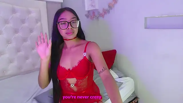 pocahontamoon online show from 16, 10, 2025