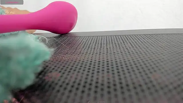 FluffyMelons online show from 4, 4, 2026