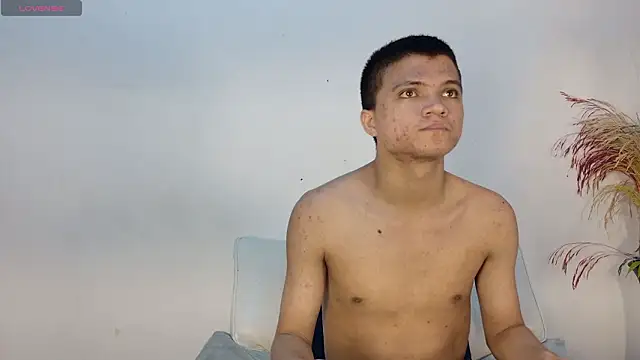 aly n sebas online show from 4, 3, 2026