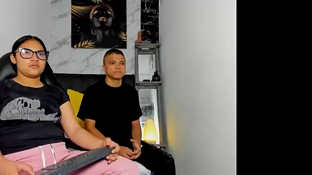 aly n sebas online show from 9, 6, 2026