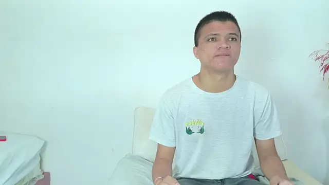 aly n sebas online show from 24, 4, 2026
