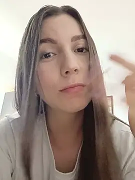 Arianna Moss online show from 11, 7, 2026
