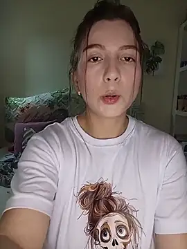 Arianna Moss online show from 7, 6, 2026