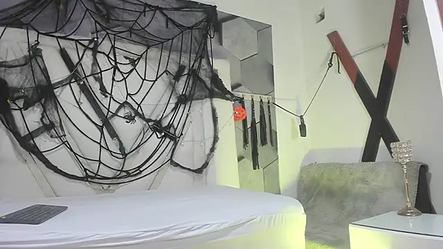 PeterBowel online show from 28, 10, 2025