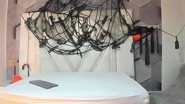 PeterBowel online show from 29, 10, 2025