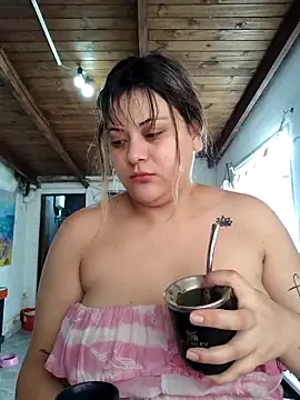 Snapshot of Dulceluz_420 chatting on 22, 10, 2025 Dulceluz 420 online show from 22, 10, 2025