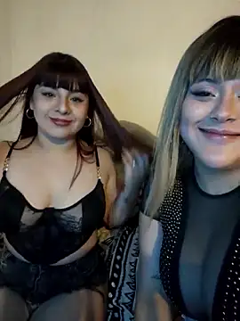 Snapshot of Dulceluz_420 chatting on 22, 11, 2025 Dulceluz 420 online show from 22, 11, 2025