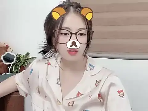 Amelia-babee online show from 13, 9, 2025