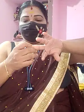 lathikaqueentamil online show from 17, 10, 2025