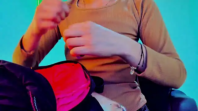 Madison charlotte online show from 10, 1, 2026