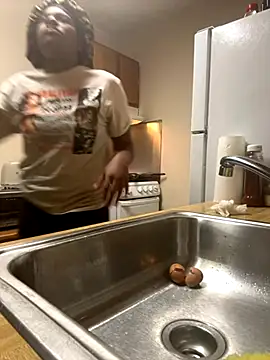 Snapshot of Tu_GataLinda chatting on 8, 9, 2025 Tu GataLinda online show from 8, 9, 2025