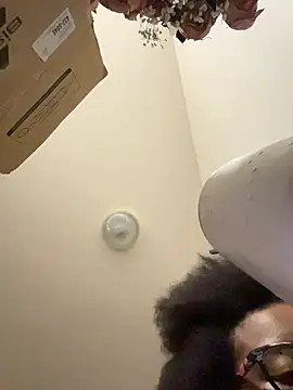 Snapshot of Tu_GataLinda chatting on 19, 11, 2025 Tu GataLinda online show from 19, 11, 2025