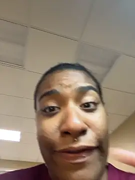 Snapshot of Tu_GataLinda chatting on 28, 10, 2025 Tu GataLinda online show from 28, 10, 2025