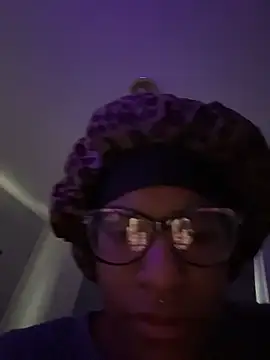 Tu GataLinda online show from 2, 12, 2025