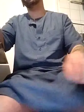 Snapshot of JuicyBigcock@xh chatting on 18, 10, 2025 JuicyBigcockxh online show from 18, 10, 2025