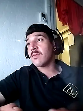 JuicyBigcockxh online show from 27, 5, 2026