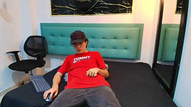 dia fax18 online show from 18, 10, 2025