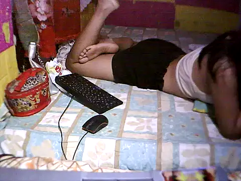 JuicyPussy4u online show from 15, 10, 2025