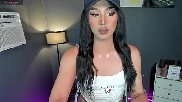 SexGoddess Seraphina online show from 17, 10, 2025