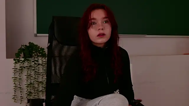 NoraHaynes online show from 15, 7, 2026