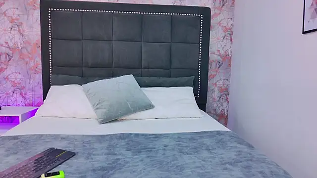 AmbherBlake online show from 14, 11, 2025