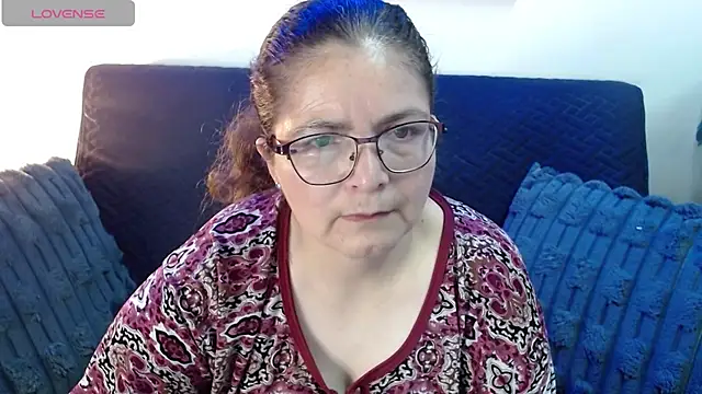 Snapshot of Linda_banks_ chatting on 10, 7, 2026 Linda banks online show from 10, 7, 2026