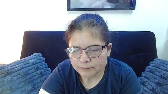 Linda banks  online show from 12, 9, 2025