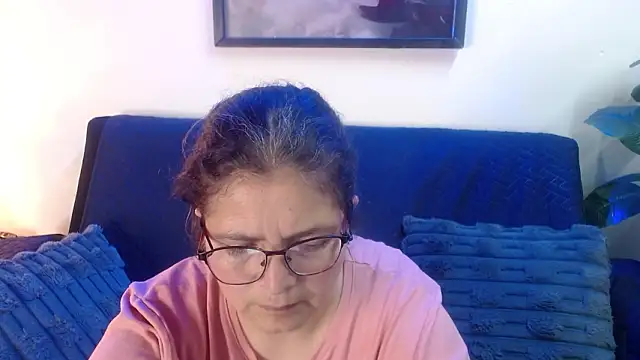 Snapshot of Linda_banks_ chatting on 3, 3, 2026 Linda banks online show from 3, 3, 2026