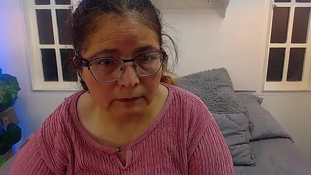Snapshot of Linda_banks_ chatting on 1, 7, 2026 Linda banks online show from 1, 7, 2026
