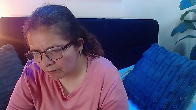 Snapshot of Linda_banks_ chatting on 25, 6, 2026 Linda banks online show from 25, 6, 2026