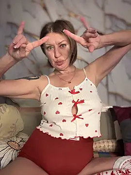 Milena-MilfaXXX online show from 23, 12, 2025