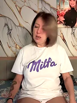 Milena-MilfaXXX online show from 30, 10, 2025