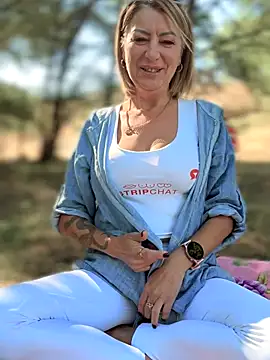 Milena-MilfaXXX online show from 12, 9, 2025