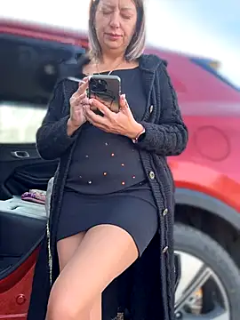 Milena-MilfaXXX online show from 24, 11, 2025