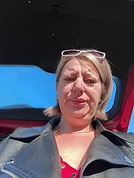 Milena-MilfaXXX online show from 27, 3, 2026