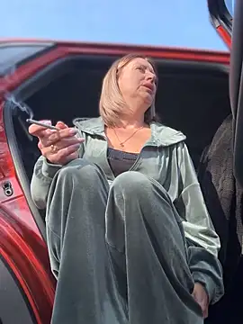 Milena-MilfaXXX online show from 23, 11, 2025