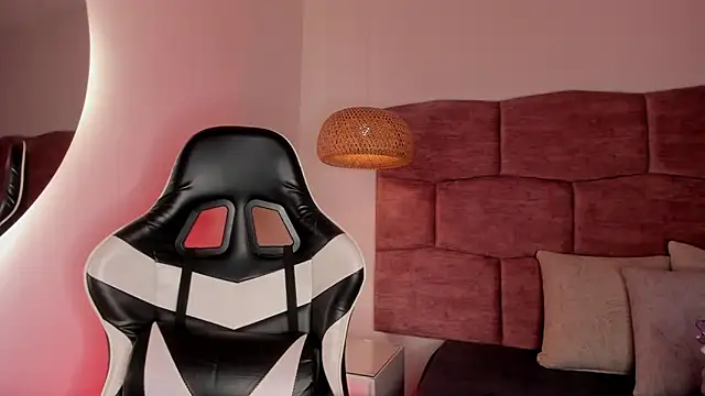 dani velvet online show from 8, 2, 2026