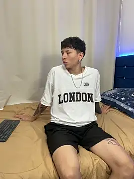 Tatiiana n Damiian online show from 2, 11, 2025