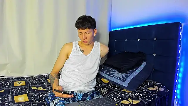 Tatiiana n Damiian online show from 29, 9, 2025