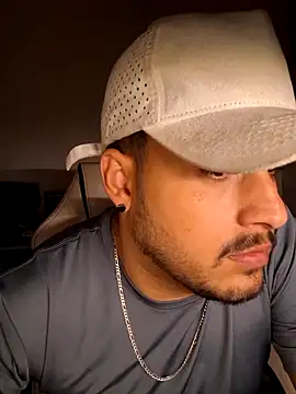 Mineirinhoot online show from 19, 12, 2025