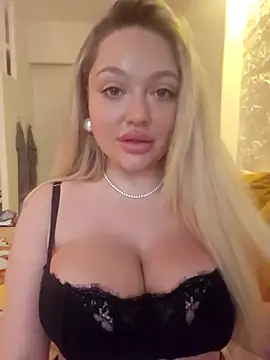 misstitmouseofficial online show from 19, 10, 2025