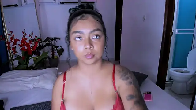 nahomy ryans online show from 8, 11, 2025