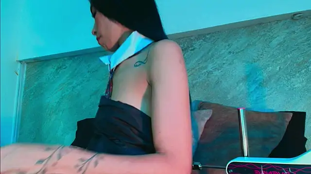 Snapshot of Dixie_grey1 chatting on 14, 1, 2026 Dixie grey1 online show from 14, 1, 2026