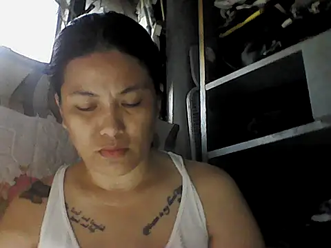 Snapshot of Uniquebeauty32 chatting on 18, 7, 2026 Uniquebeauty32 online show from 18, 7, 2026